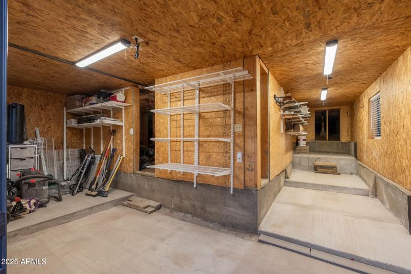 203 S Crescent Moon - 46