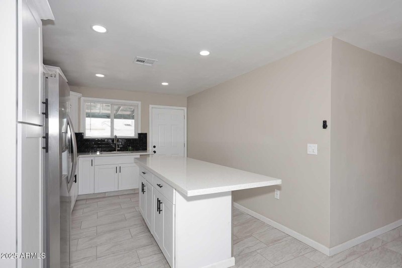 Kitchen-Island