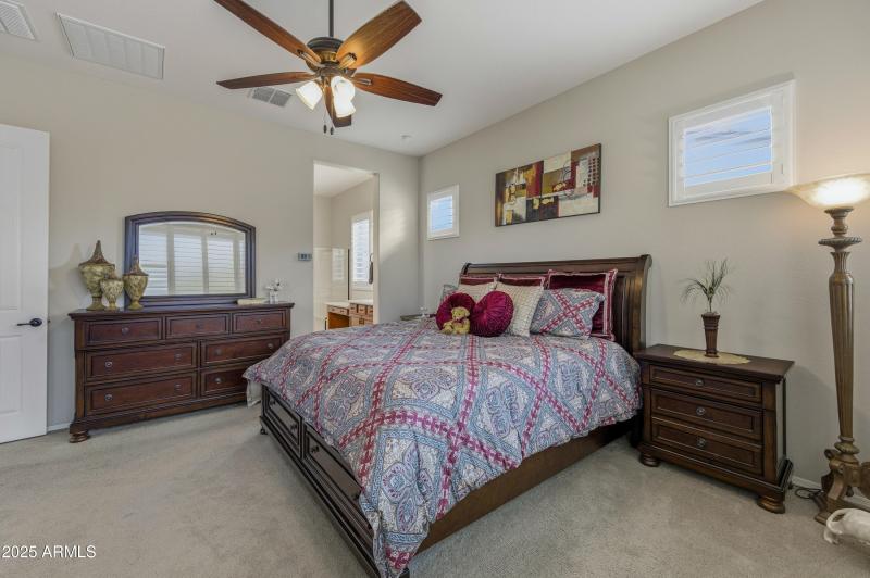 42879 W Sandpiper Drive-26