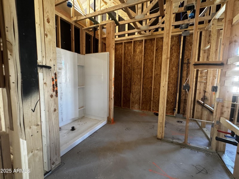 005_Owners Suite