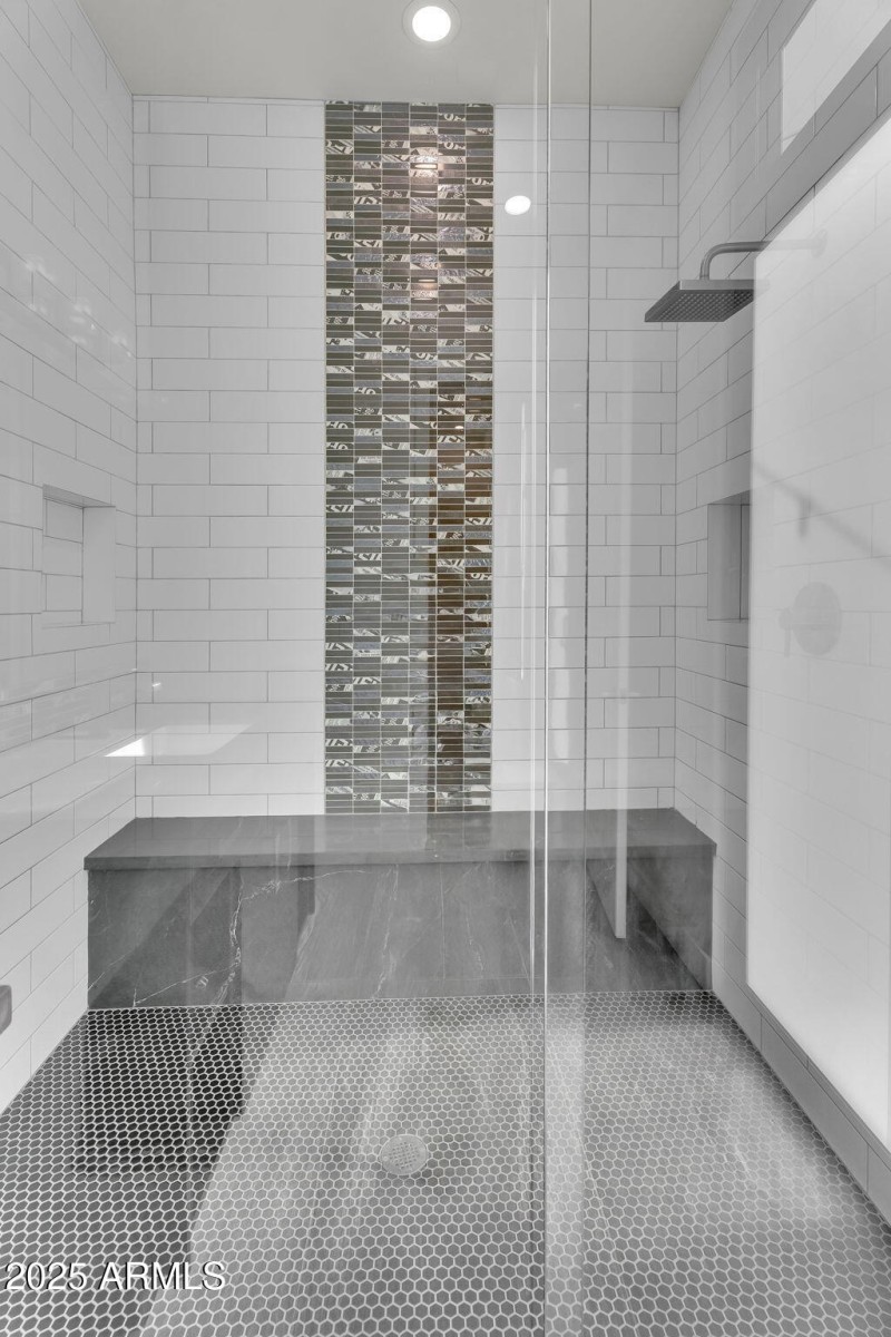 110-web-or-mls-Soft Wind-89