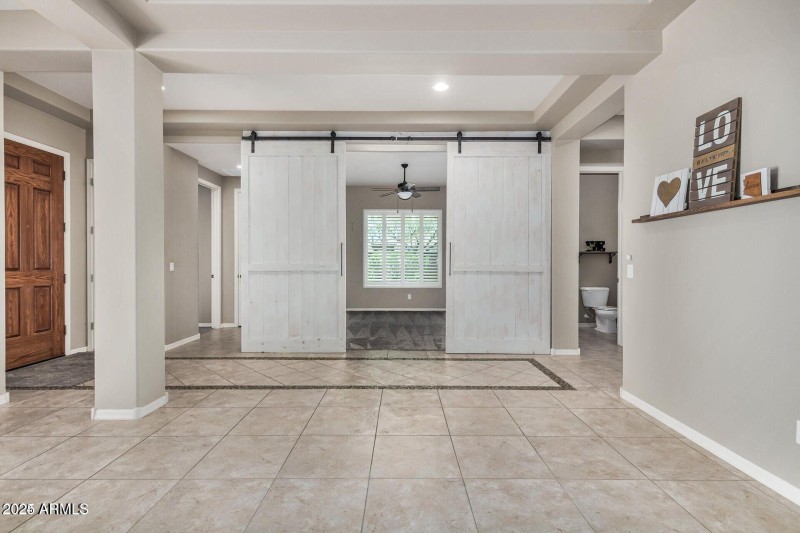 Inviting Front Courtyard