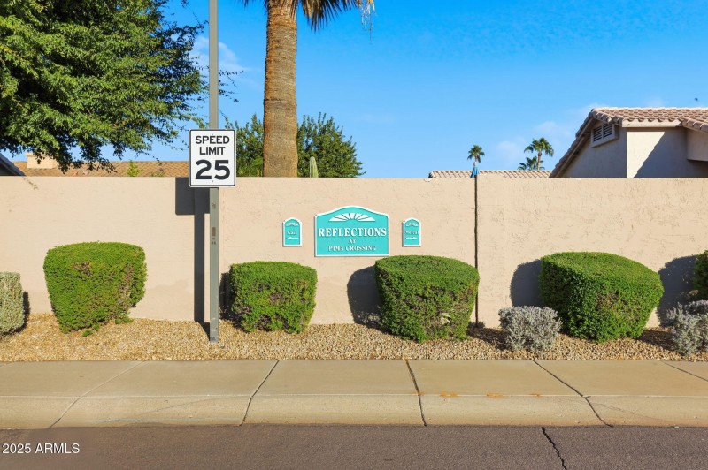 56-web-or-mls-11155 N 87th Pl Scottsdale