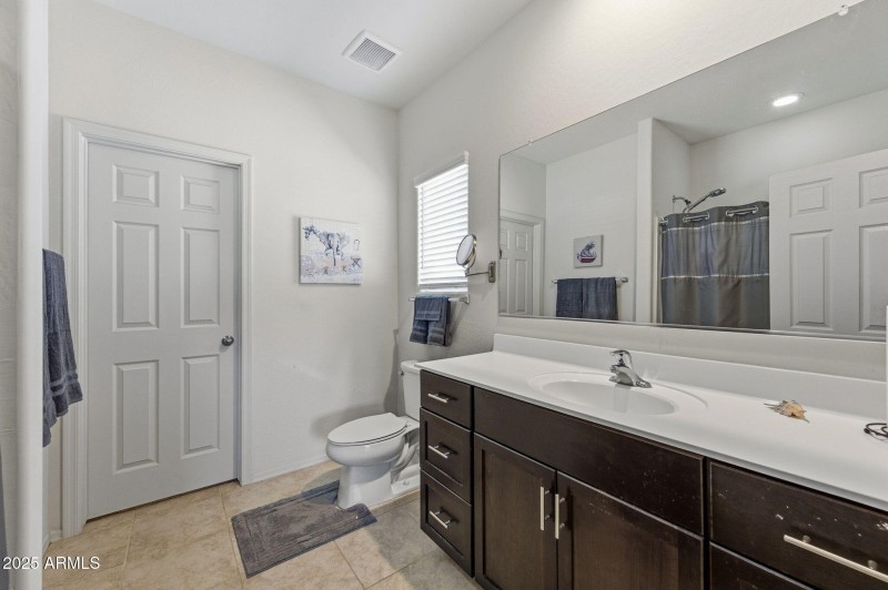 26-web-or-mls-43818 W Acacia Ave-26