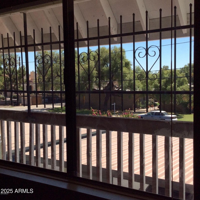 1012 E Highland Avenue