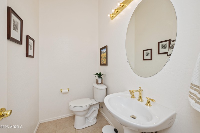014_Powder room