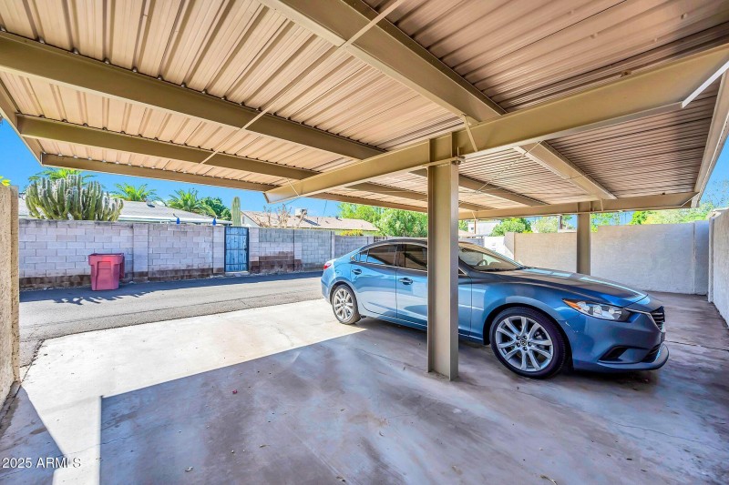 7741 E Harvard St-32