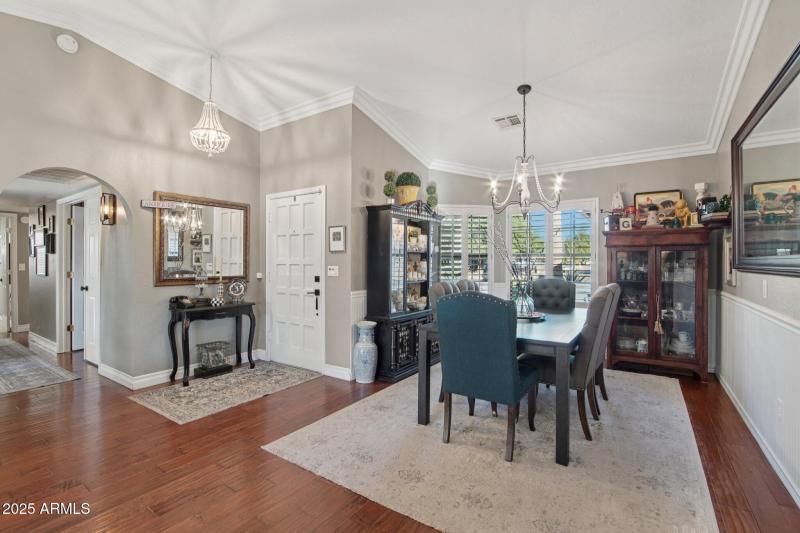 12-web-or-mls-N 62nd St-L2510-012