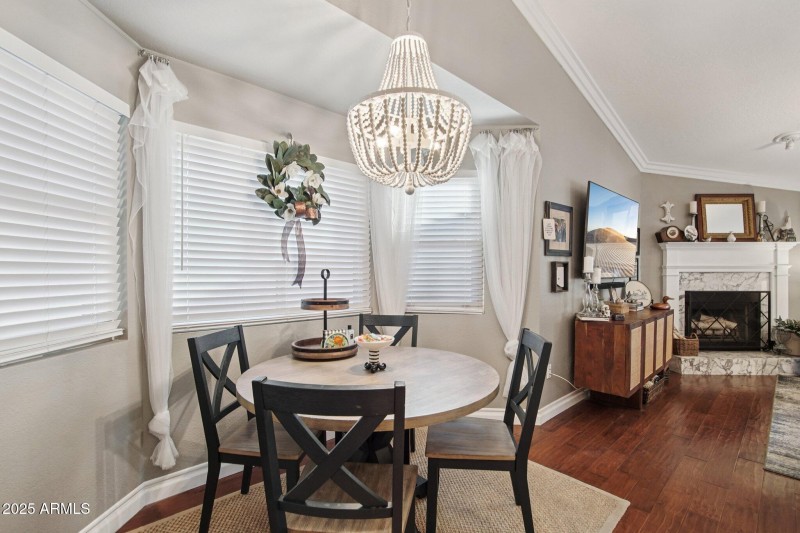 13-web-or-mls-N 62nd St-L2510-013