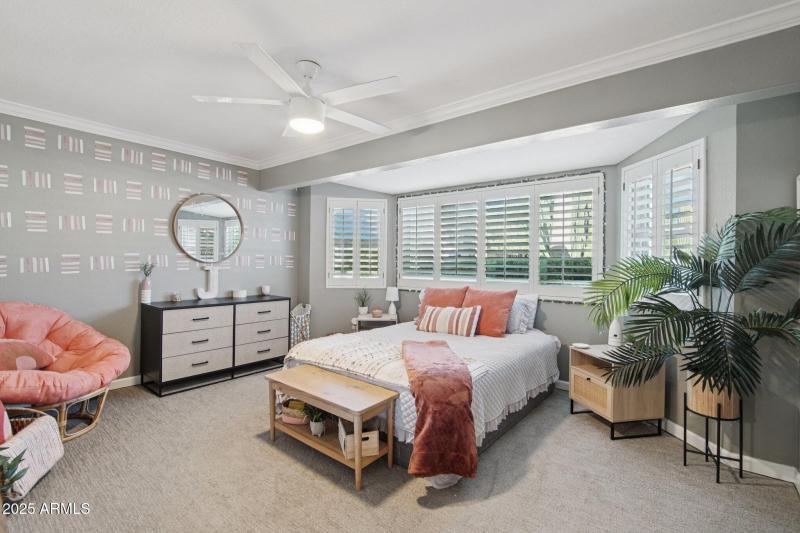 18-web-or-mls-N 62nd St-L2510-018