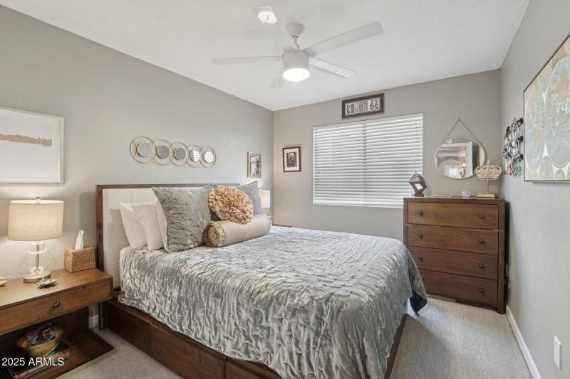 23-web-or-mls-N 62nd St-L2510-023