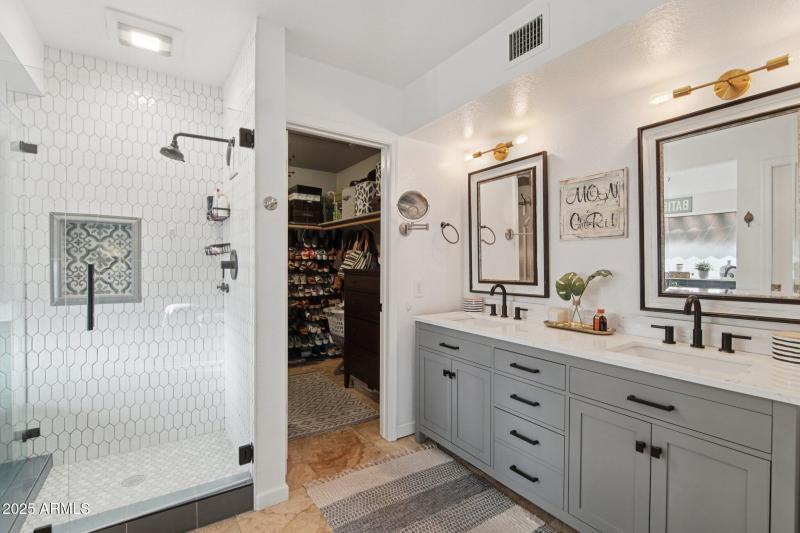 29-web-or-mls-N 62nd St-L2510-029