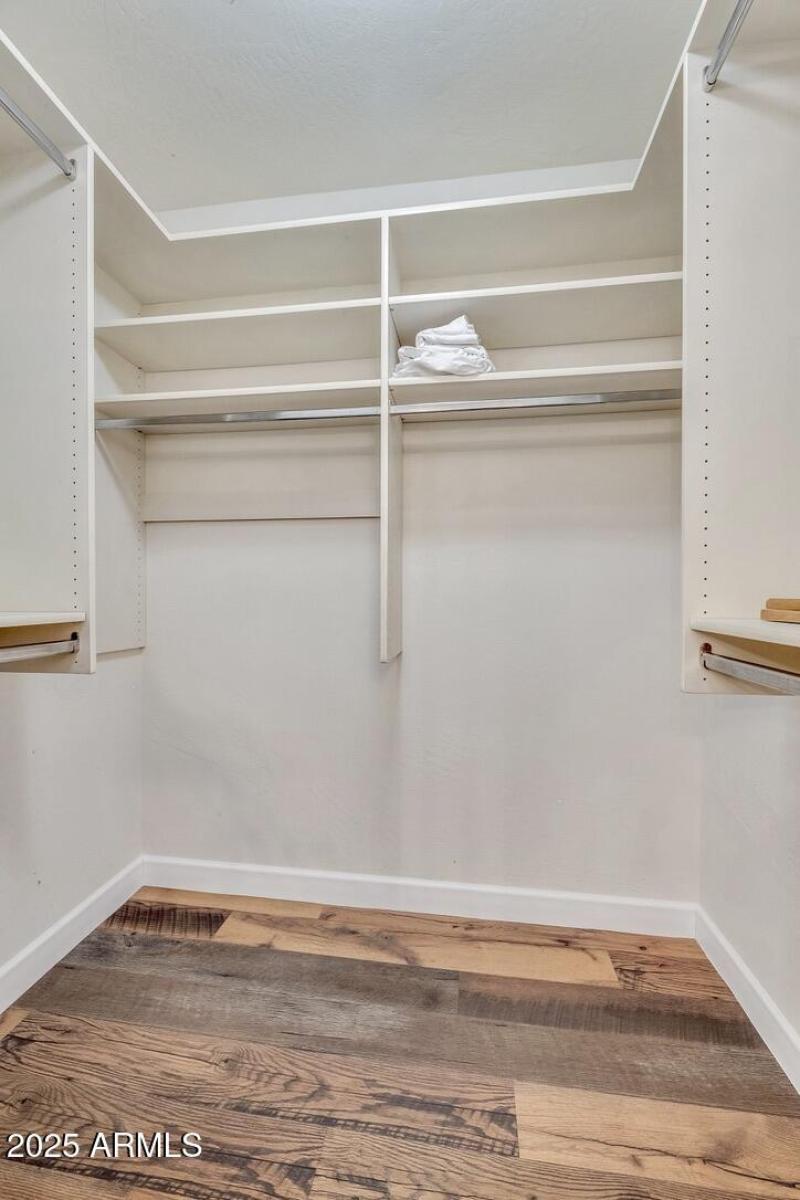 Master Walk In Closet