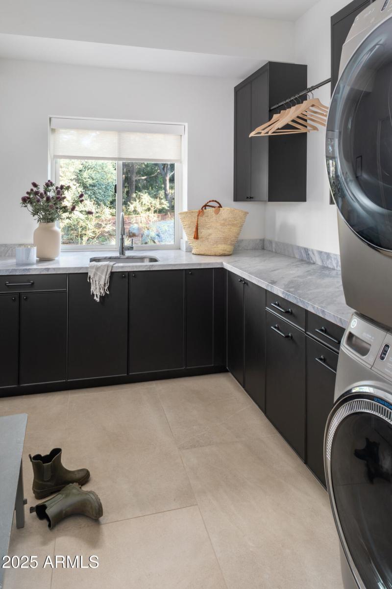 MoreauSedona-Laundry