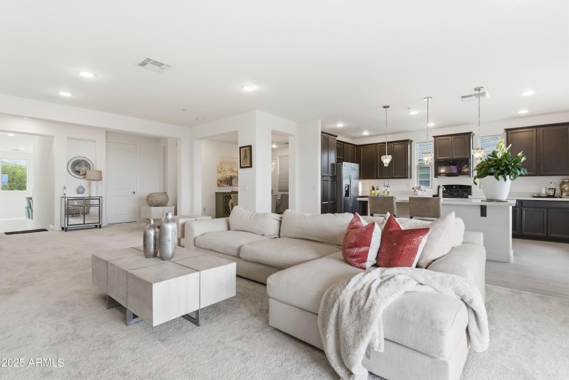 21-5100 E Rancho Paloma Dr #2040