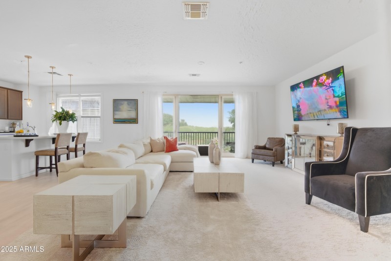 24-5100 E Rancho Paloma Dr #2040