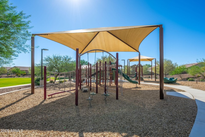 Andrea Drive Park - 04