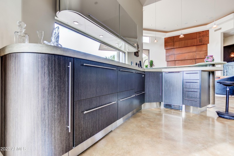 Beverage Center Detail