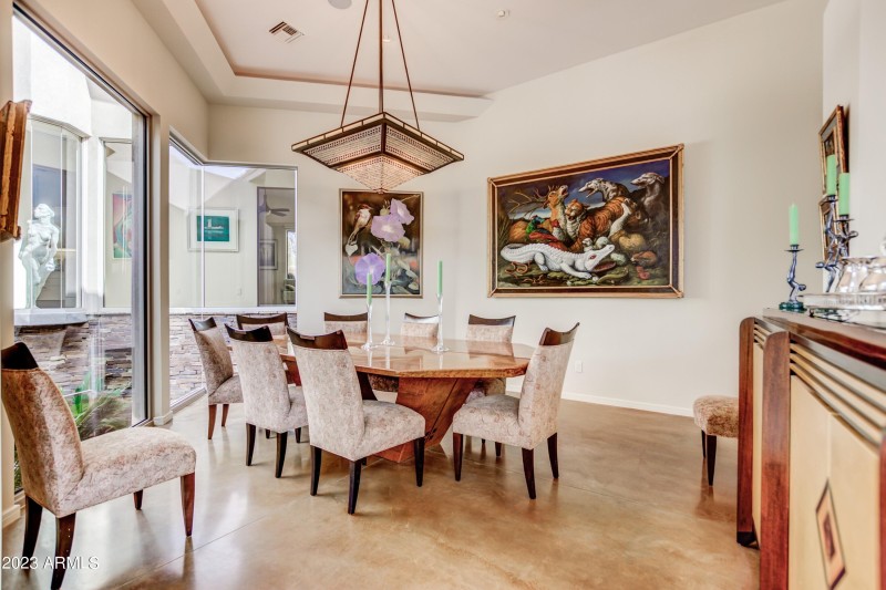 Indoor-Outdoor Connection