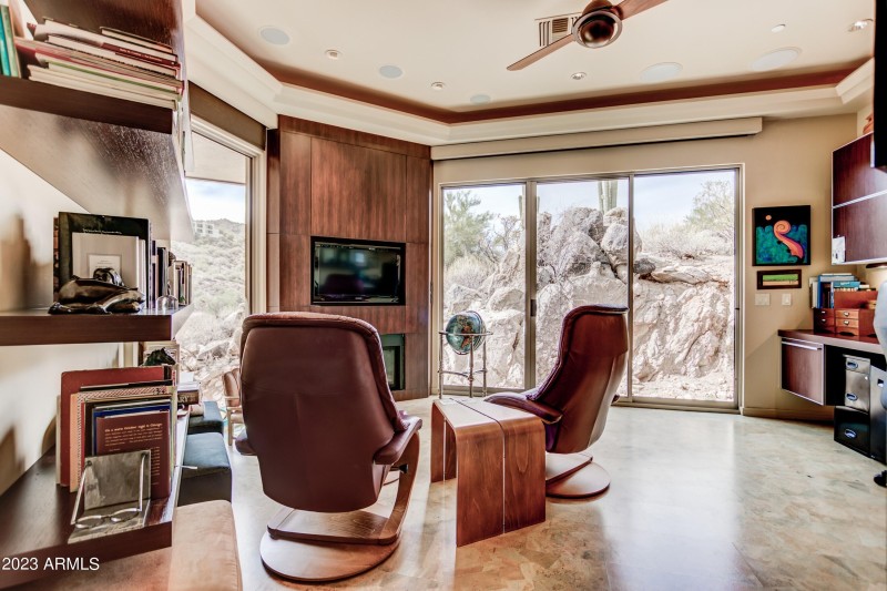 Nature-Inspired Workspace