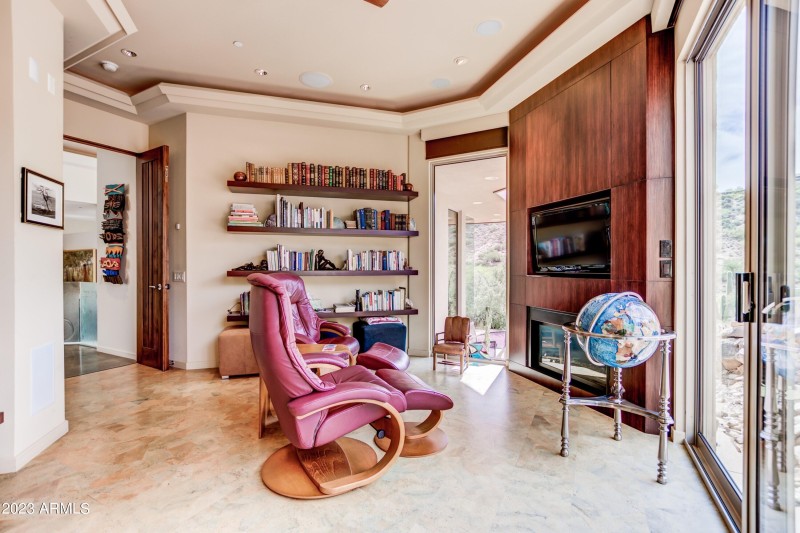 Sophisticated Home Office