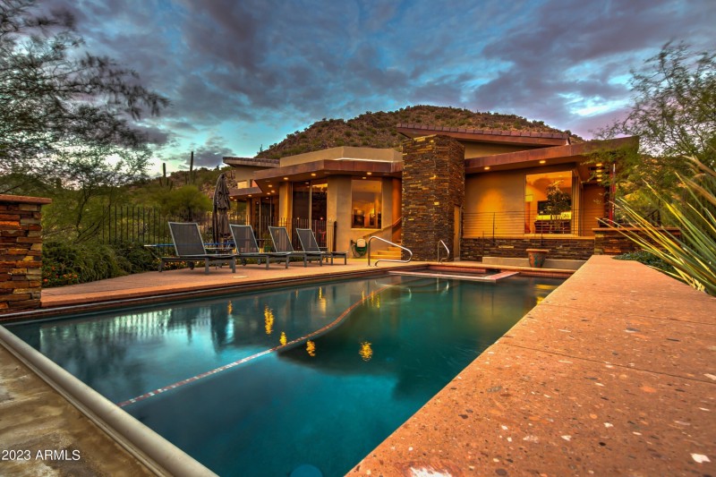 Dramatic Twilight Ambiance