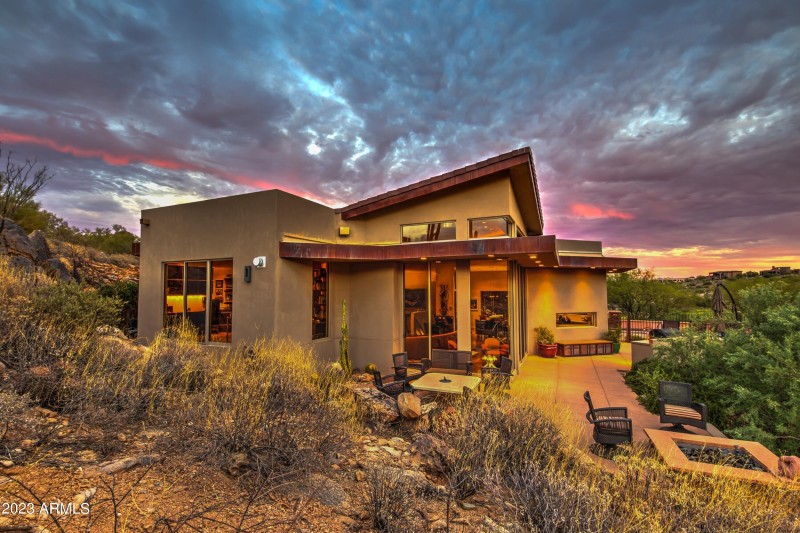 Ultimate Desert Sanctuary