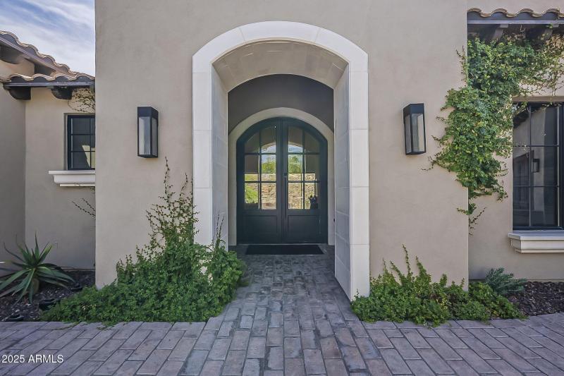 17-web-or-mls-Sunset Vista-7