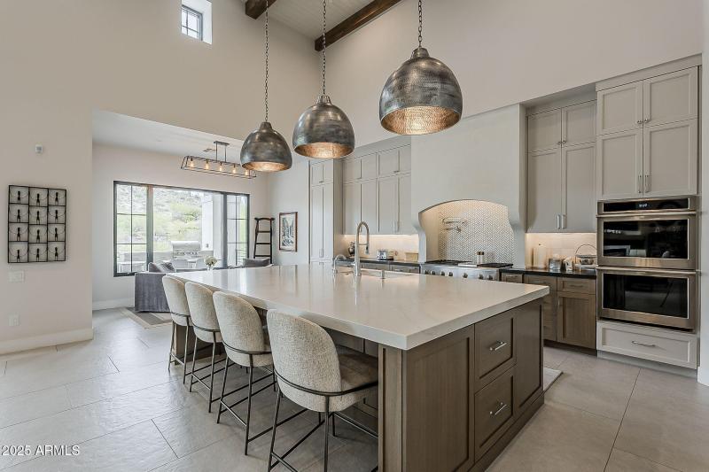 36-web-or-mls-Sunset Vista-26