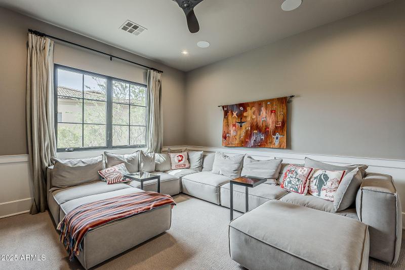 76-web-or-mls-Sunset Vista-66