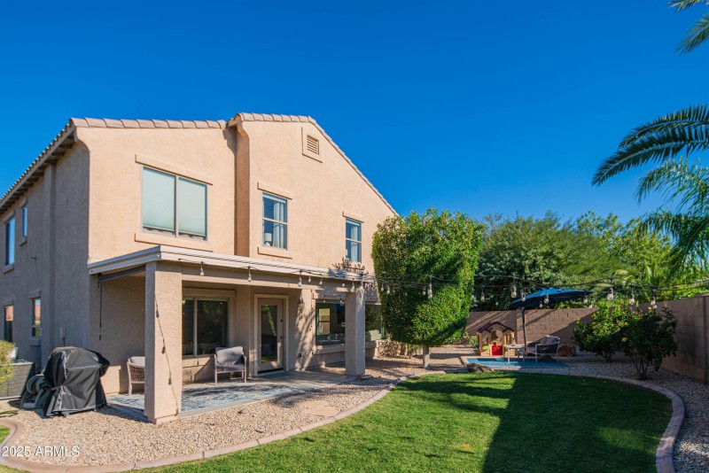 Great entertaining backyard