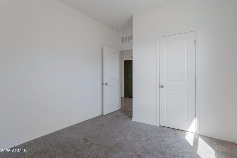 6-web-or-mls-QP-3896