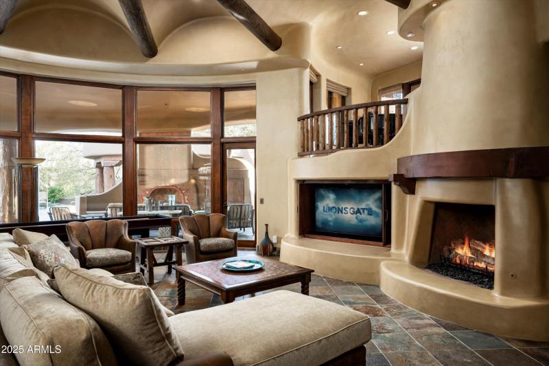 014-8681 E Artisan Pass -16