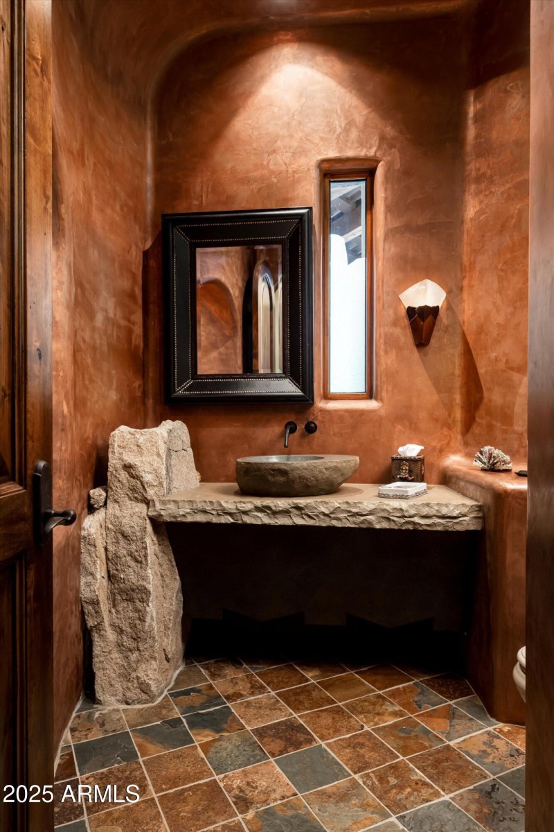 027-8681 E Artisan Pass -29