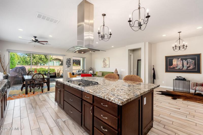 56 E Camellia Way - 14