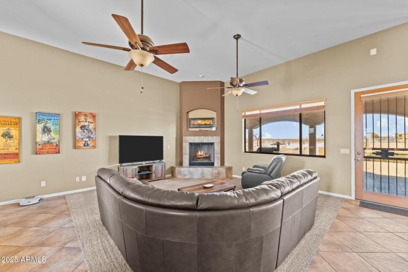 34-web-or-mls-DSC02385