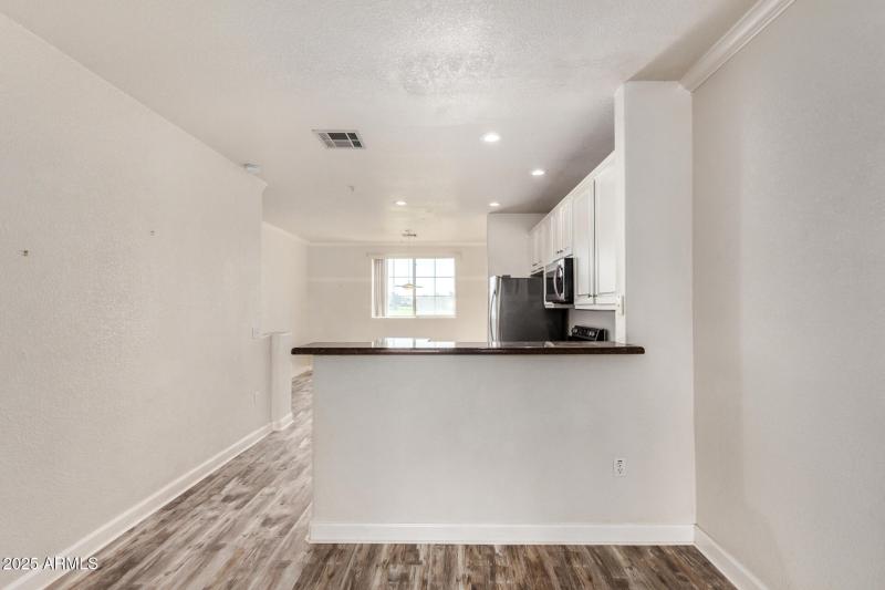 21 - Paradise Village