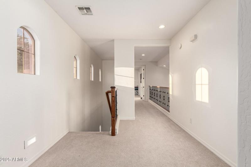 Terrace_Upstairs_Walkway