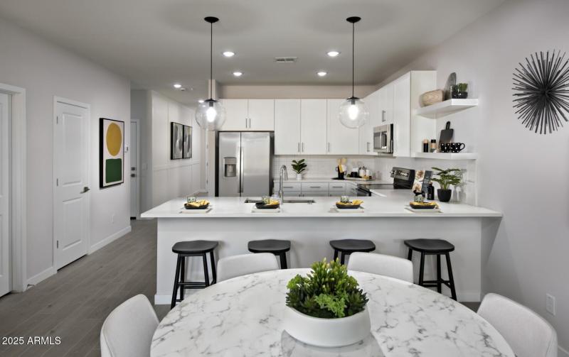 138005_Ambra_Finlay_Ambra Kitchen_Loft_P