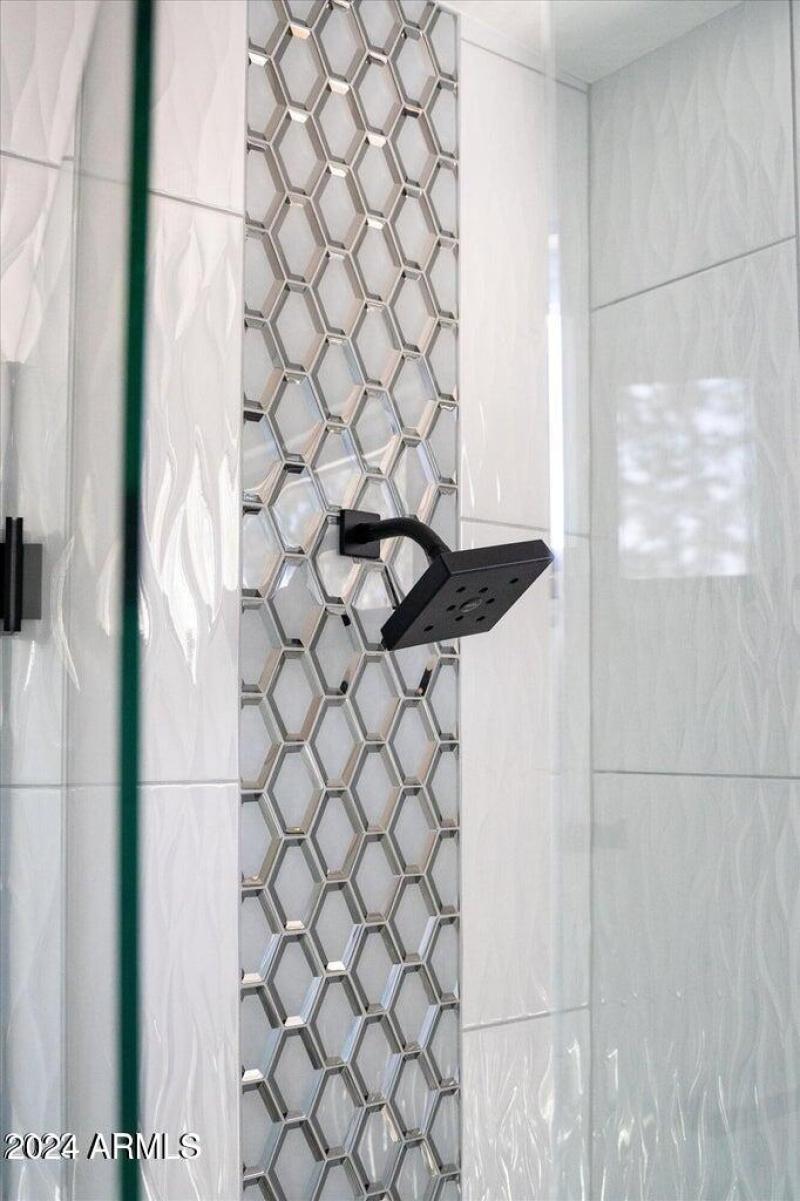 20231019224328847017000000-o