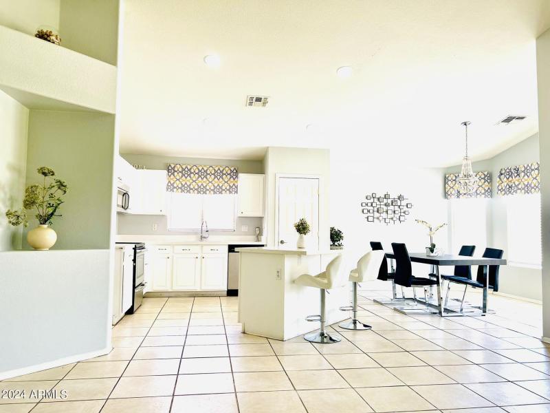 994caa1cfec66825e87fbc5c16d838a8