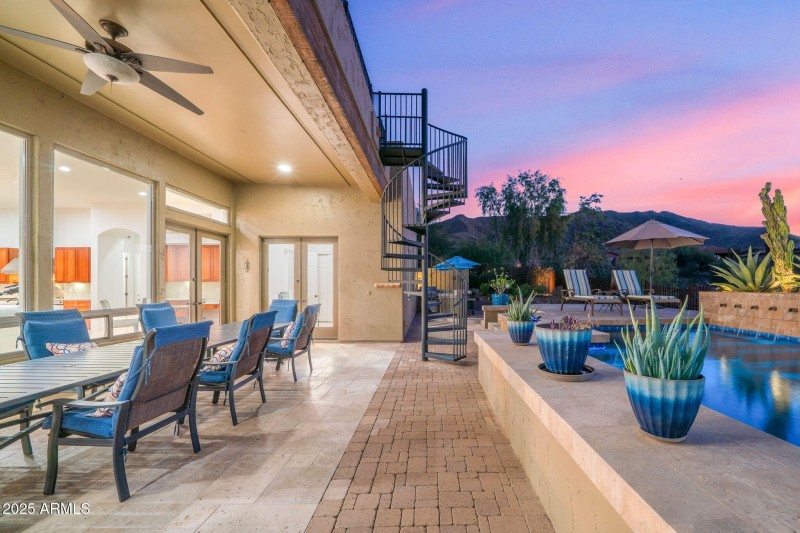 59-web-or-mls-10302 S 16th Ave - MLS Ima