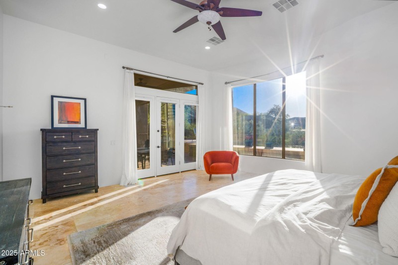 31-web-or-mls-10302 S 16th Ave - MLS Ima