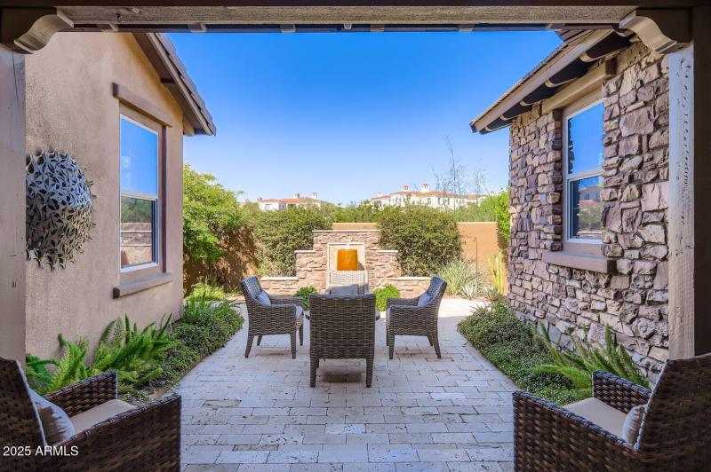 Private Courtyard / Back Patio