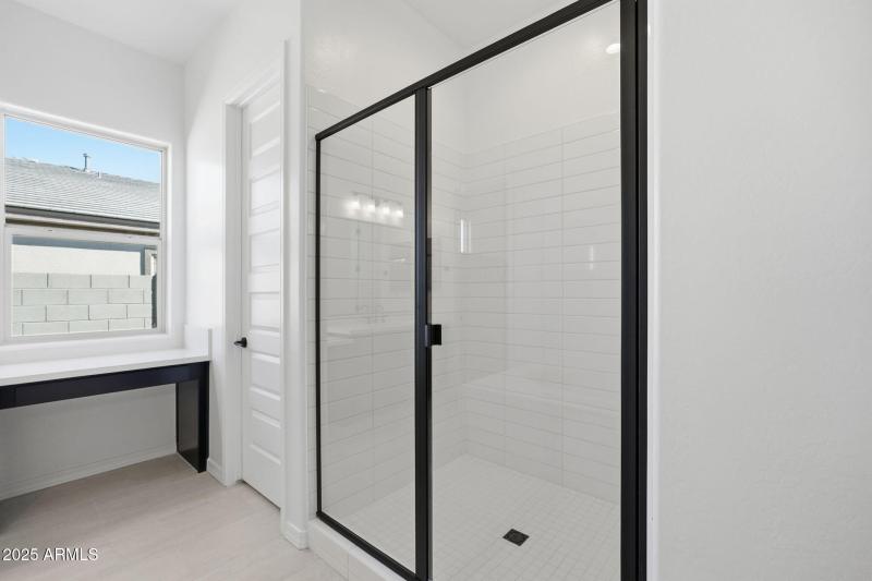 44-web-or-mls-049_ListerPros