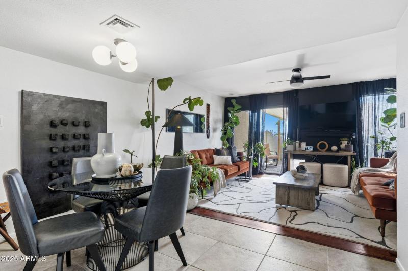 004___835 N Granite Reef Rd unit 12