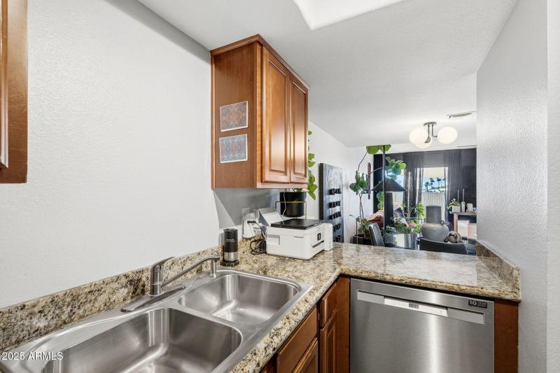 010___835 N Granite Reef Rd unit 12