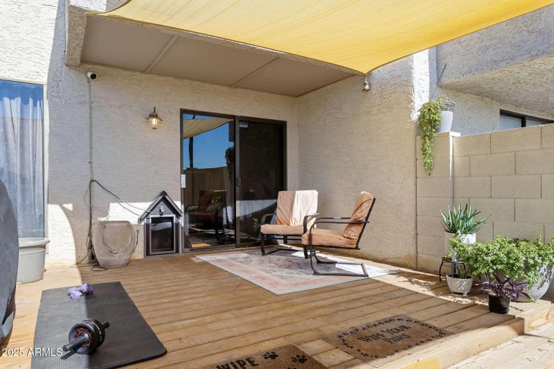 011___835 N Granite Reef Rd unit 12