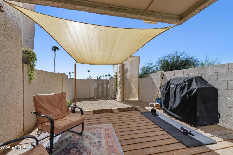 012___835 N Granite Reef Rd unit 12