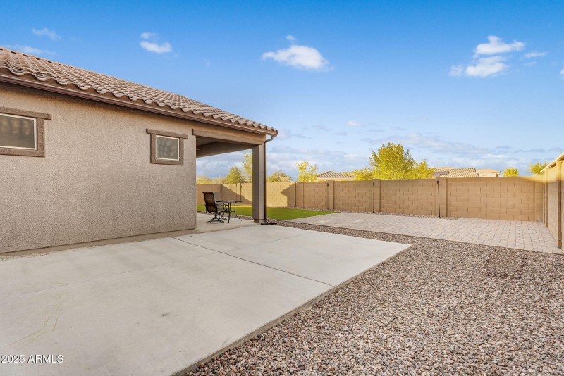 EXTERIOR OUTLETS FOR CHRISTMAS LIGHTS